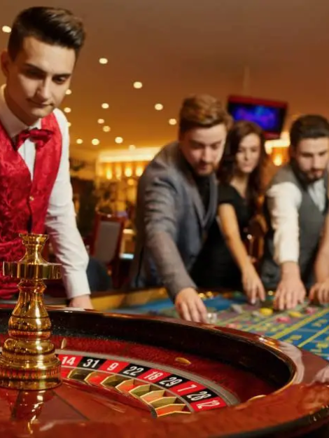 CasinoSupply-319681-roulette-wheel-croupier-blogba